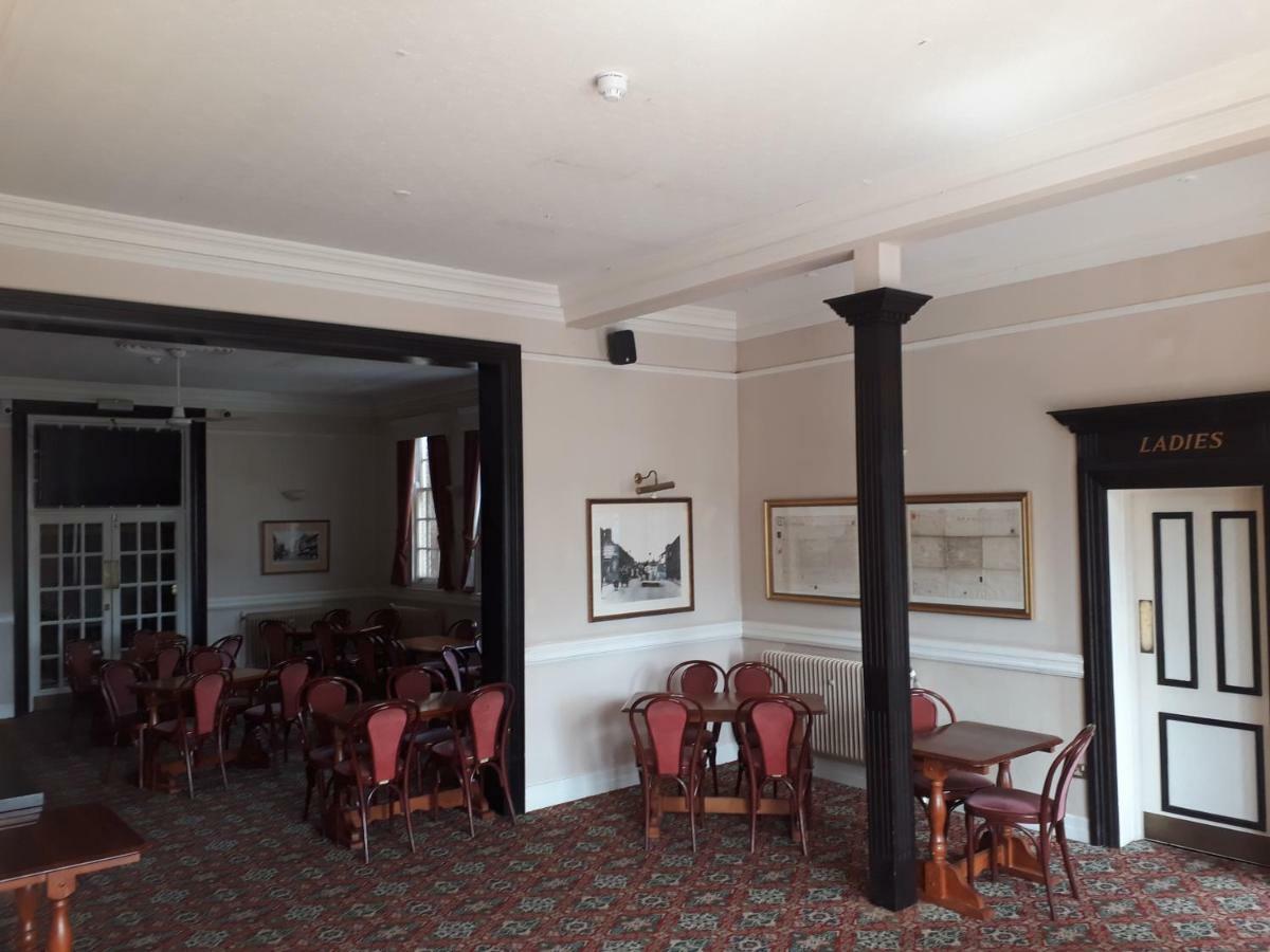 Crofts Hotel Cardiff Exterior foto