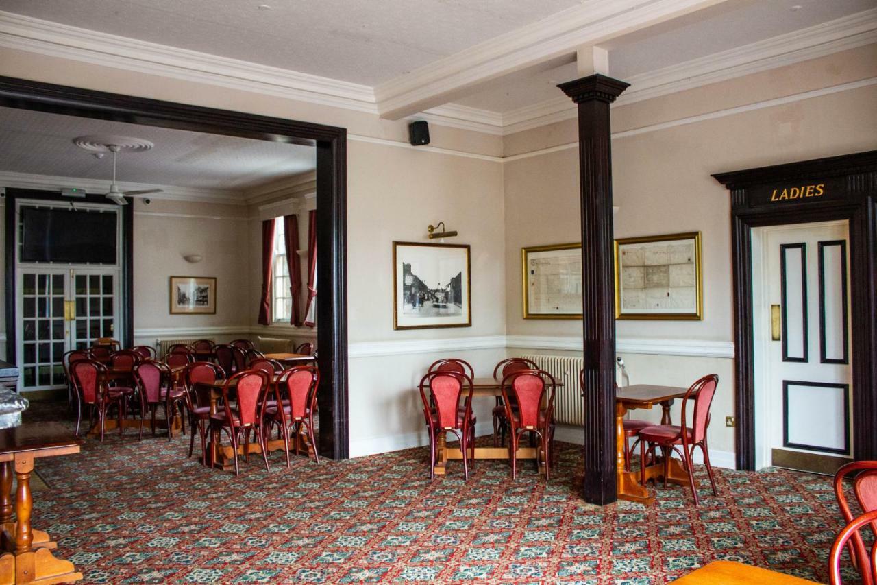 Crofts Hotel Cardiff Exterior foto